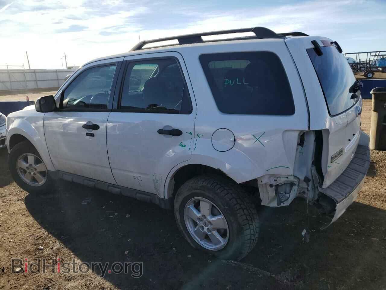 2011 FORD ESCAPE - VIN: 1FMCU9DG7BKC39142 - Photo 2
