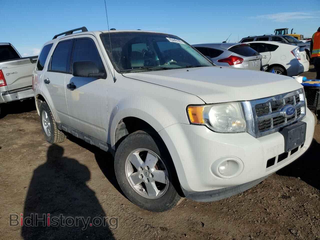 2011 FORD ESCAPE - VIN: 1FMCU9DG7BKC39142 - Photo 4