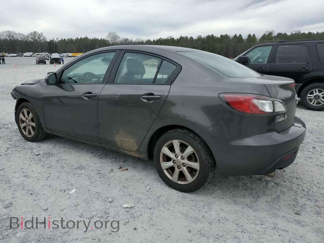 2011 MAZDA 3 - VIN: JM1BL1VF2B1900432 - Фото 2