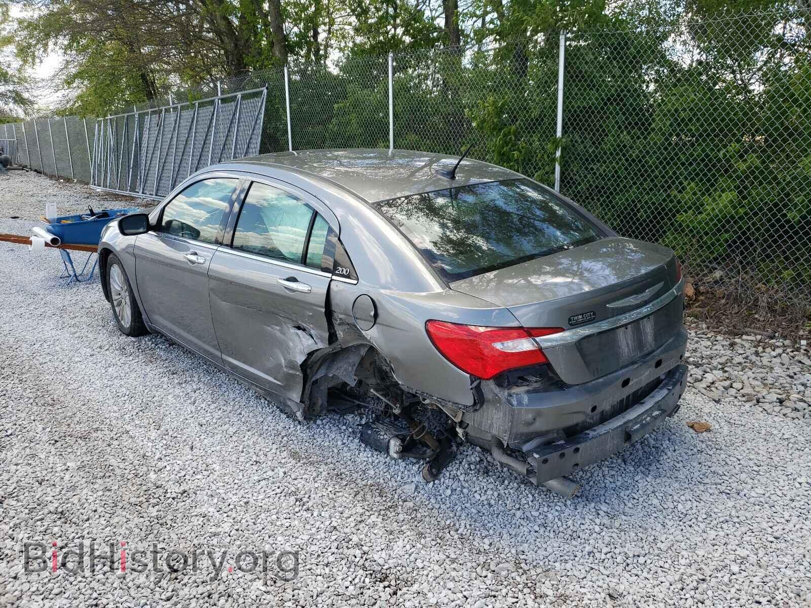 2012 CHRYSLER 200 - VIN: 1C3CCBCG3CN327111 - Photo 3