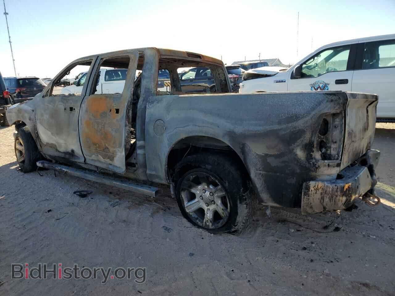 2017 RAM 1500 - VIN: 1C6RR6LT5HS636572 - Фото 2