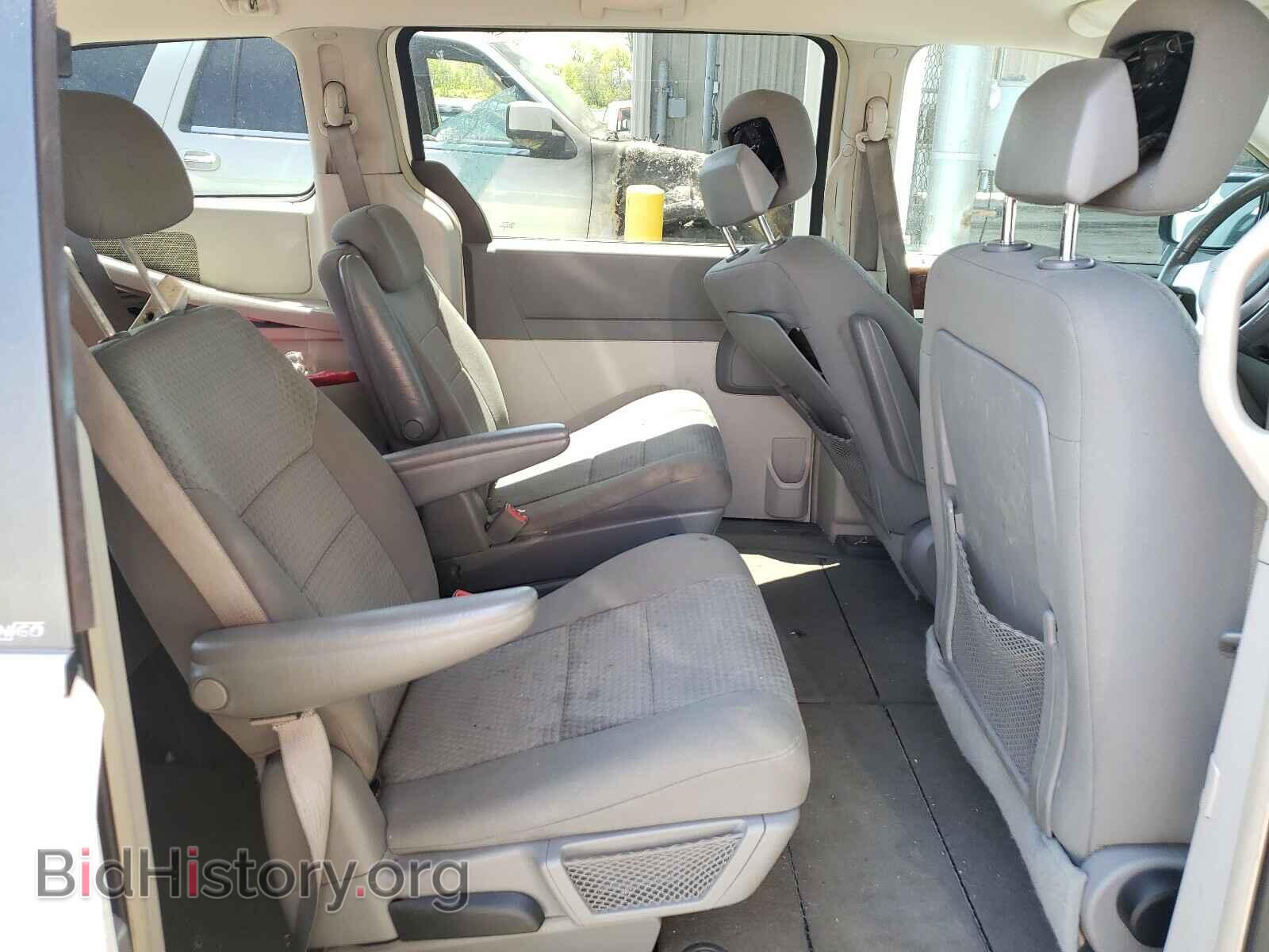 2010 CHRYSLER MINIVAN - VIN: 2A4RR5D14AR421458 - Фото 6
