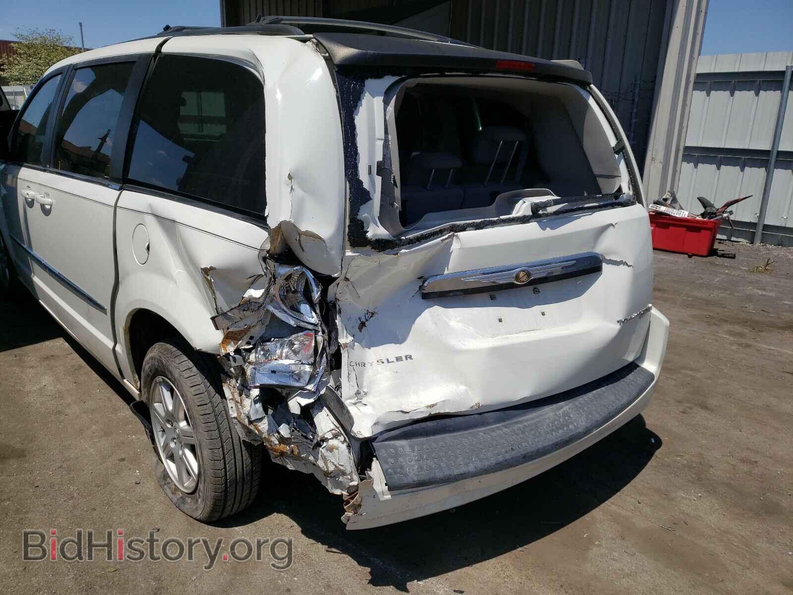 2010 CHRYSLER MINIVAN - VIN: 2A4RR5D14AR421458 - Фото 9
