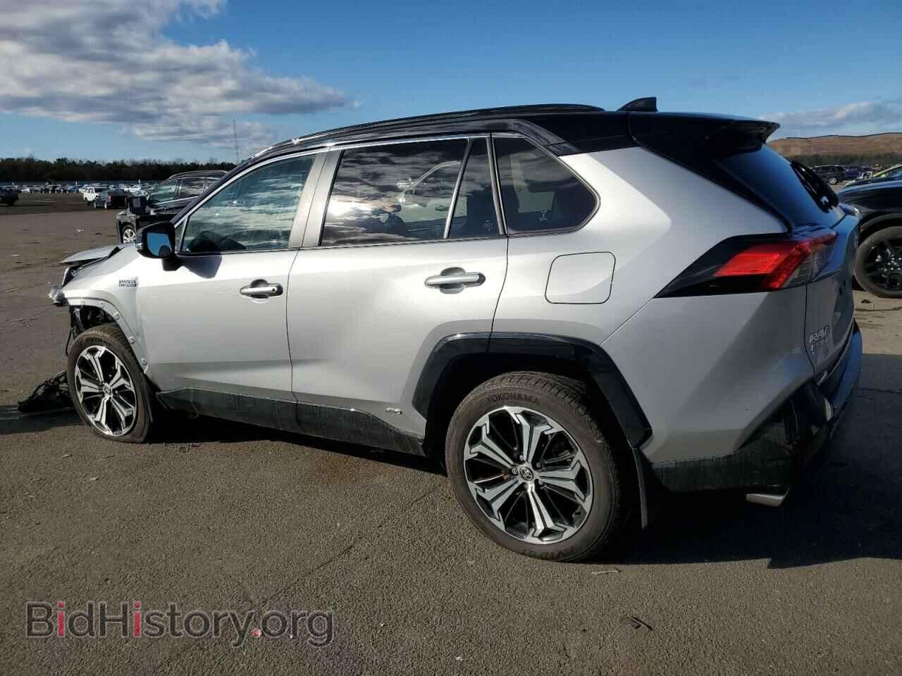 2021 TOYOTA RAV4 - VIN: JTMFB3FV2MD015932 - Фото 2