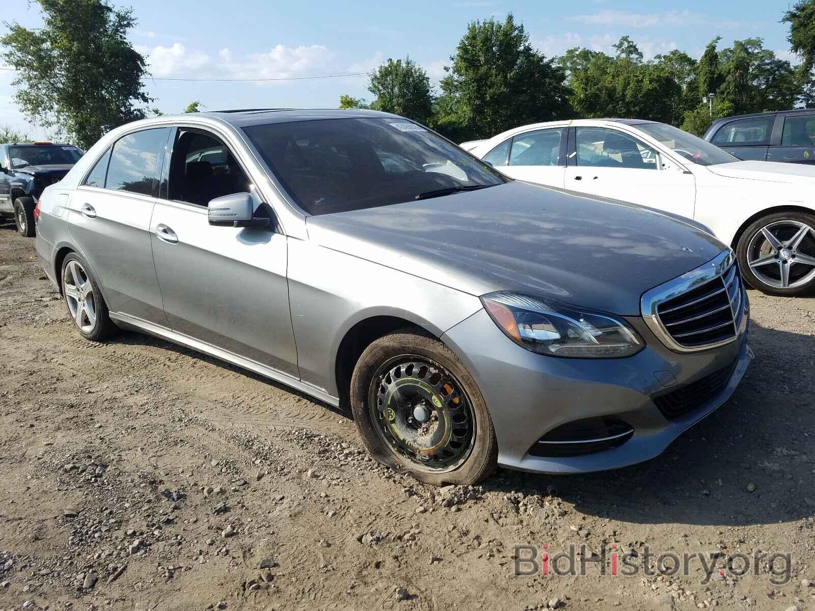 Photo WDDHF8JB3EA826574 - MERCEDES-BENZ E CLASS 2014