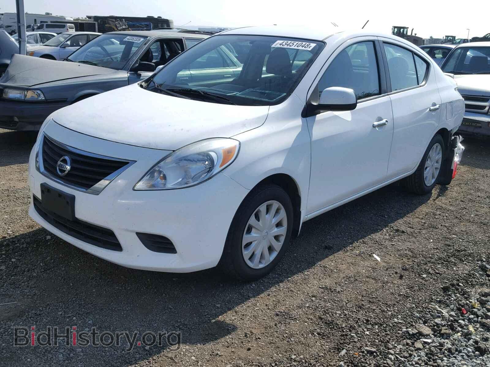 2013 NISSAN VERSA - VIN: 3N1CN7AP6DL855266 - Фото 2