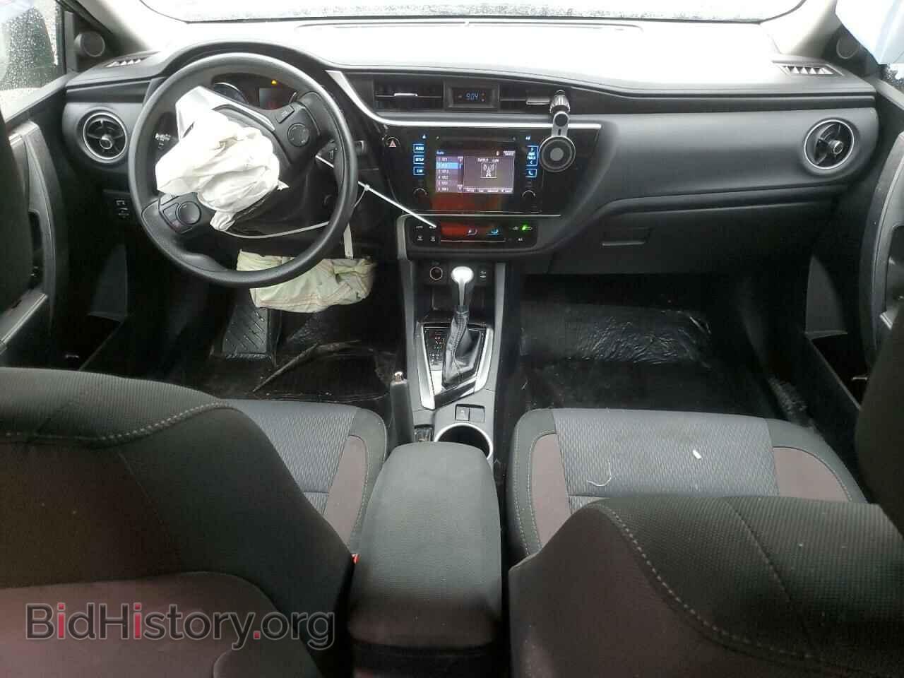 2019 TOYOTA COROLLA - VIN: 2T1BURHE0KC143265 - Фото 8