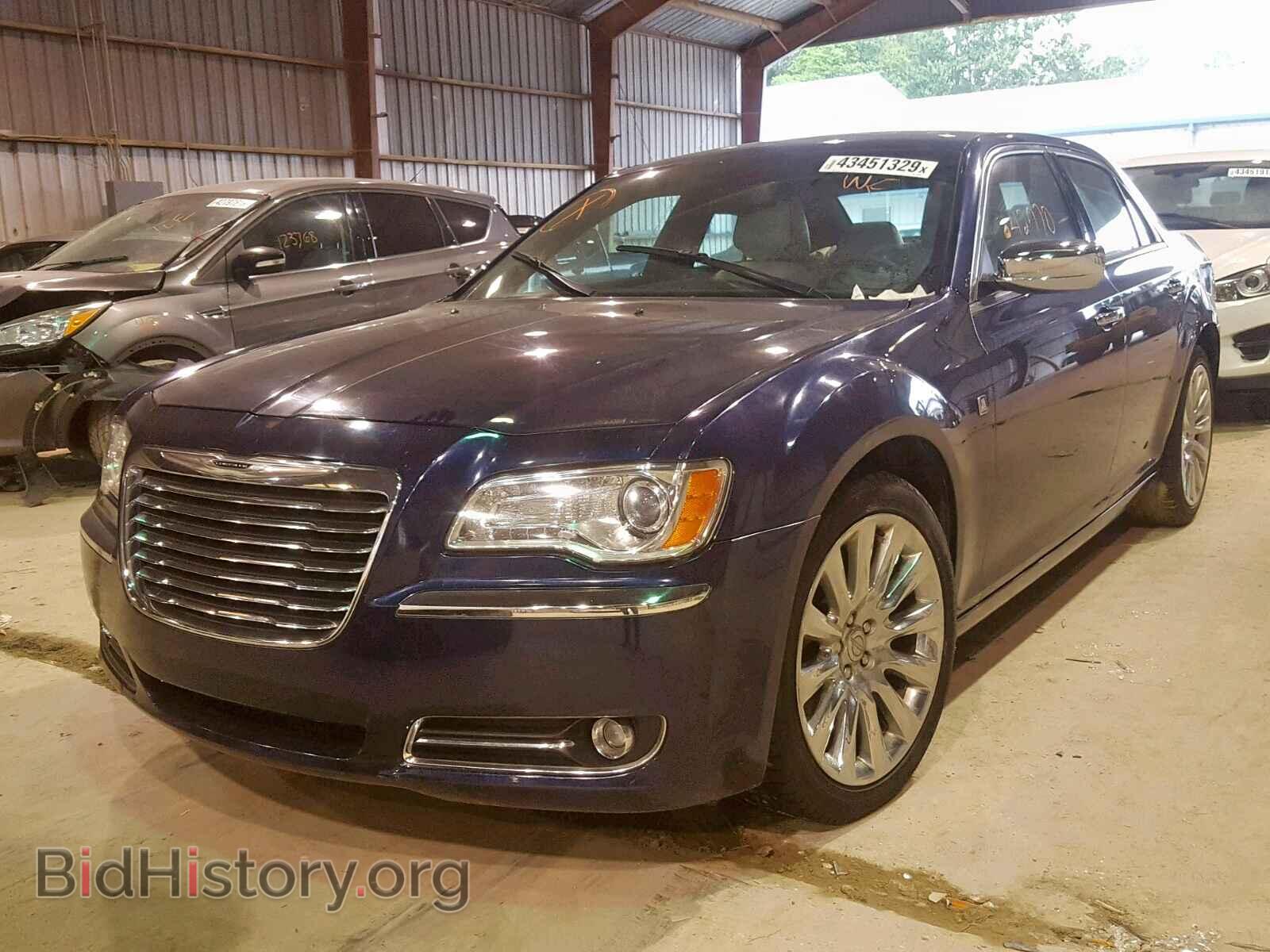2013 CHRYSLER 300 - VIN: 2C3CCAAG5DH735455 - Фото 2