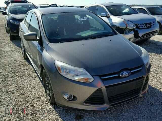 Photo 1FAHP3F22CL195990 - FORD FOCUS 2012