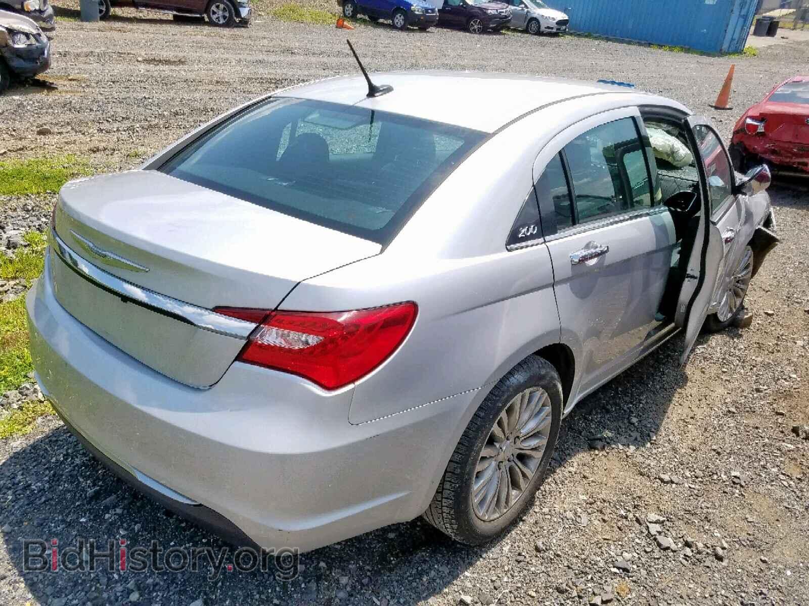 2012 CHRYSLER 200 - VIN: 1C3CCBCB2CN326018 - Фото 4