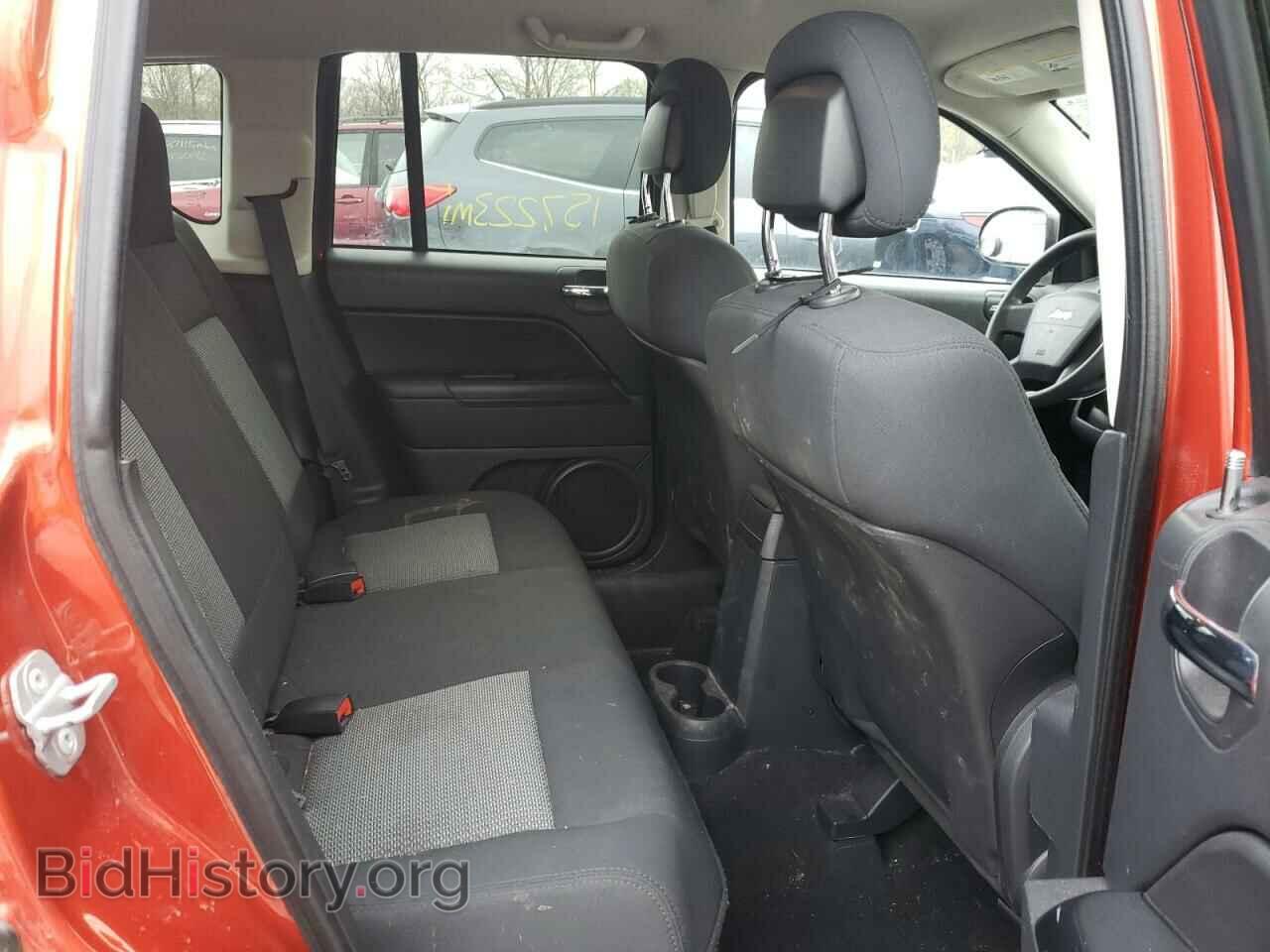 2010 JEEP COMPASS - VIN: 1J4NT4FB6AD504182 - Фото 6