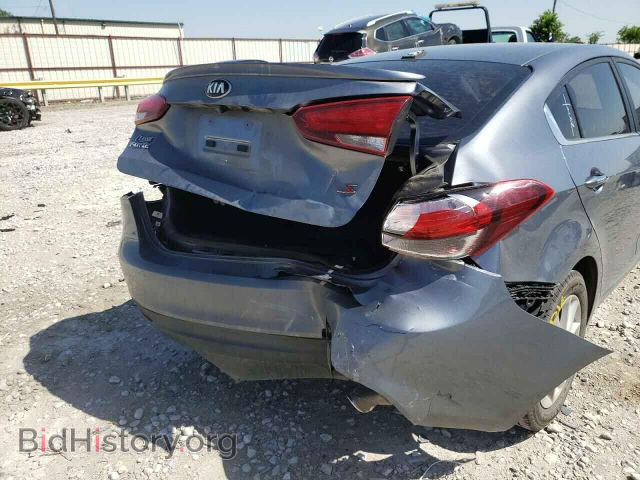 2017 KIA FORTE - VIN: 3KPFL4A7XHE022370 - Фото 9
