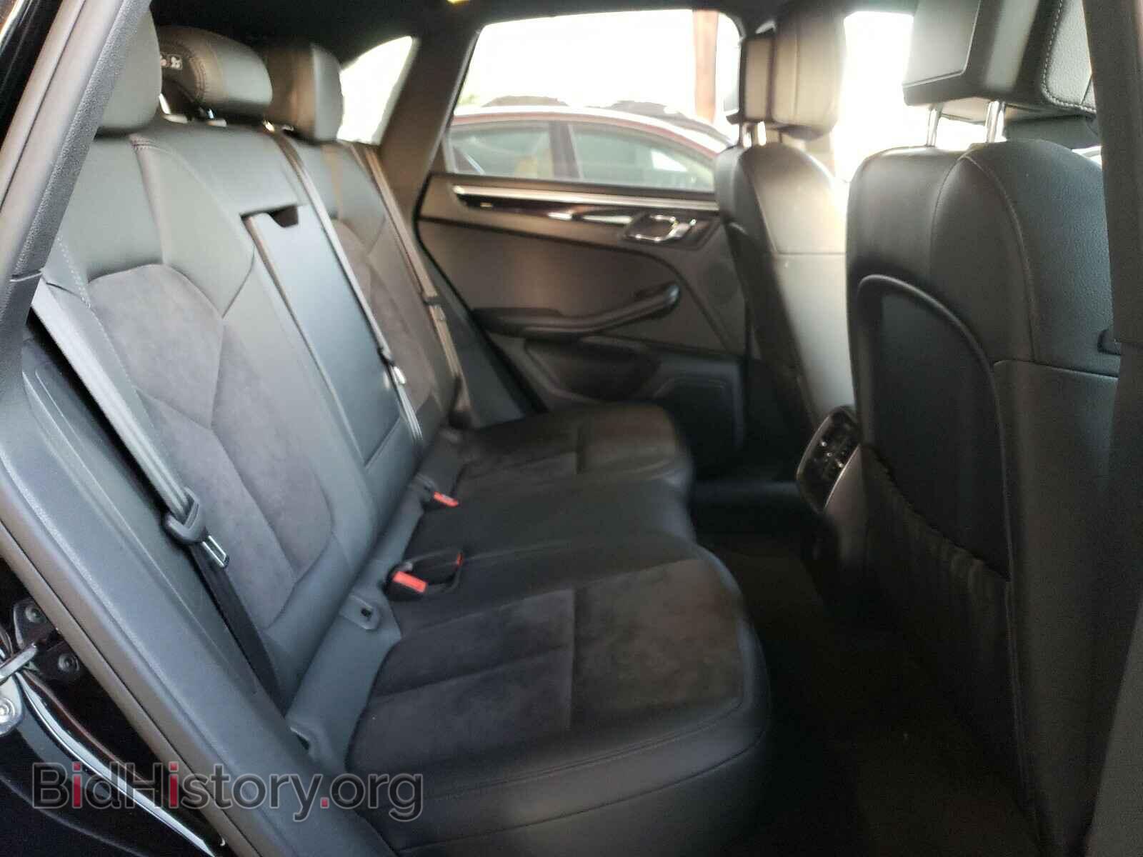 2017 PORSCHE MACAN - VIN: WP1AB2A59HLB14849 - Photo 6