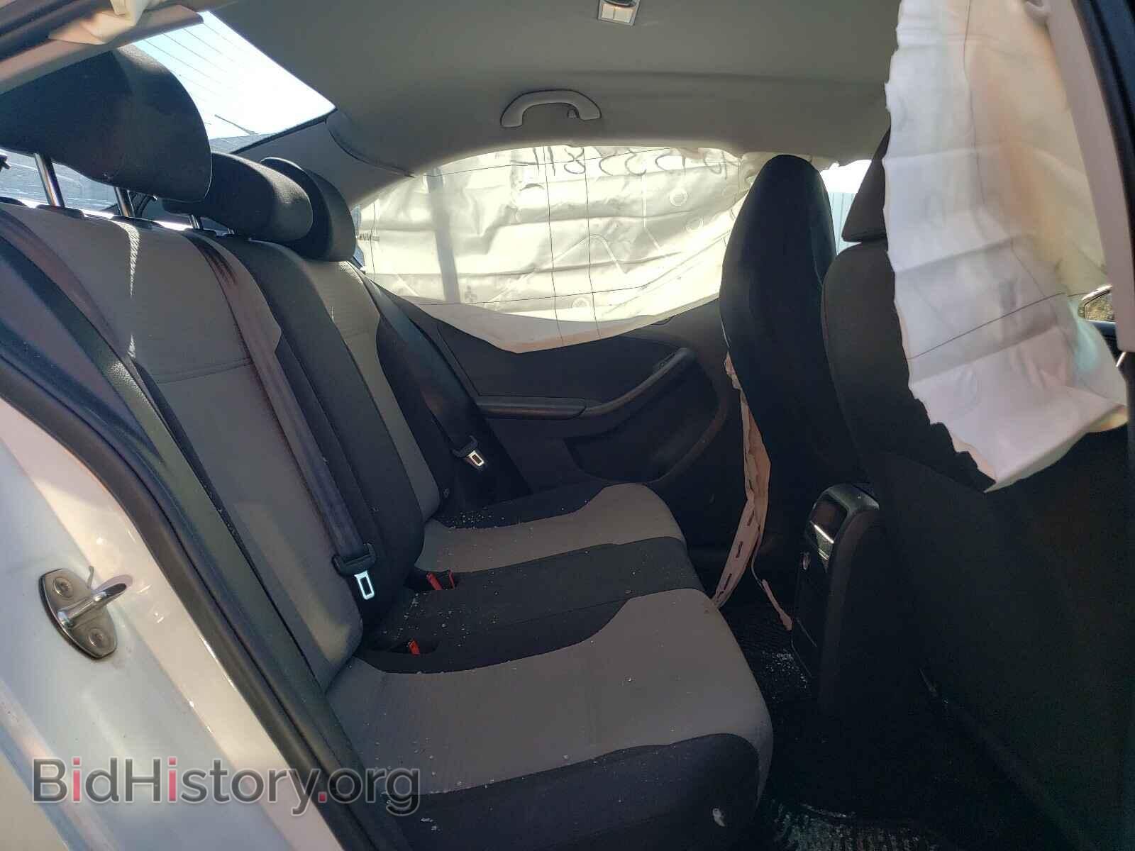 2017 VOLKSWAGEN JETTA - VIN: 3VW2B7AJ0HM352777 - Фото 6