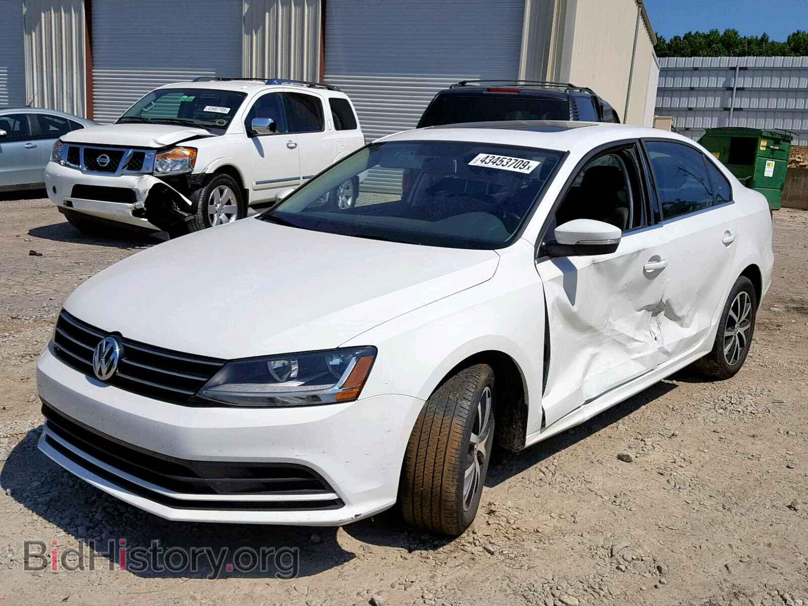 2017 VOLKSWAGEN JETTA - VIN: 3VWDB7AJ6HM290021 - Фото 2