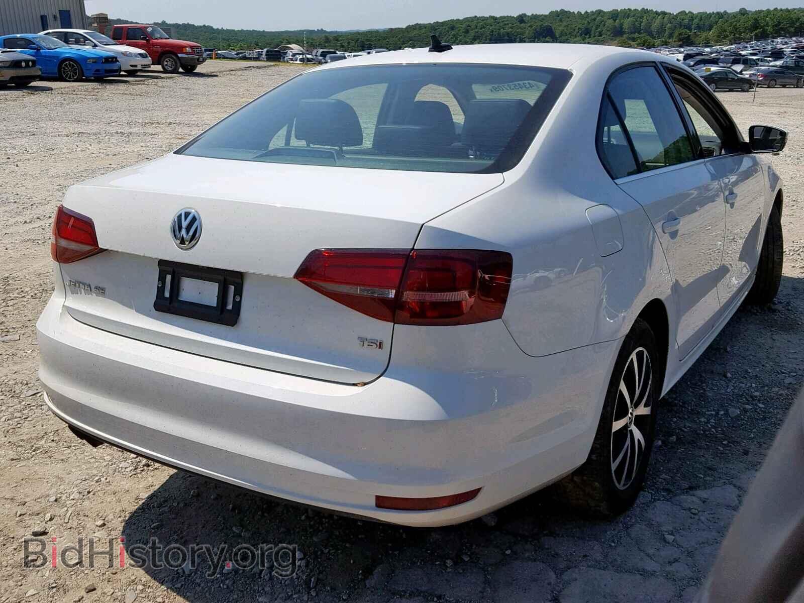2017 VOLKSWAGEN JETTA - VIN: 3VWDB7AJ6HM290021 - Фото 4