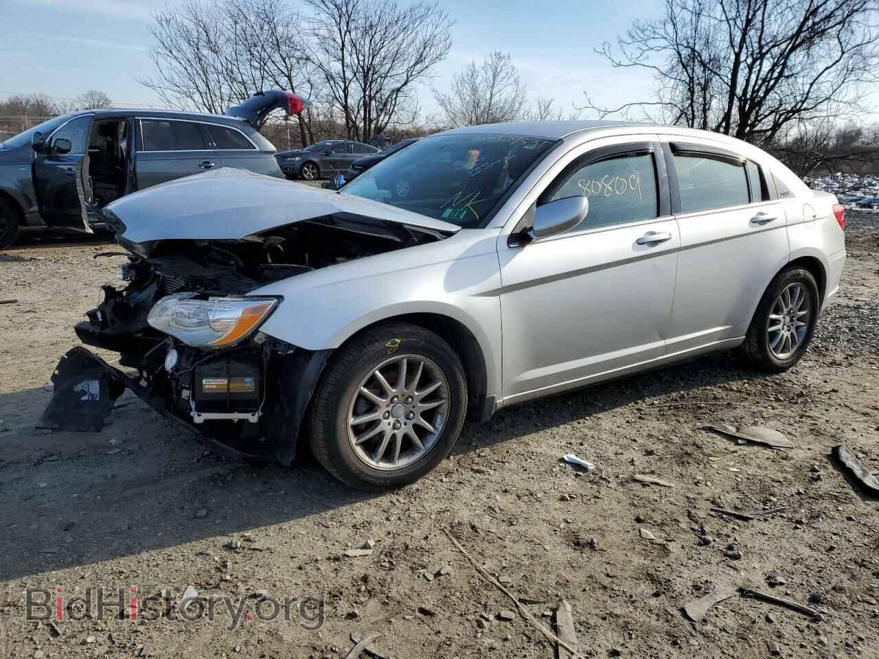 Фотография 1C3CCBAB5CN282096 - CHRYSLER 200 2012