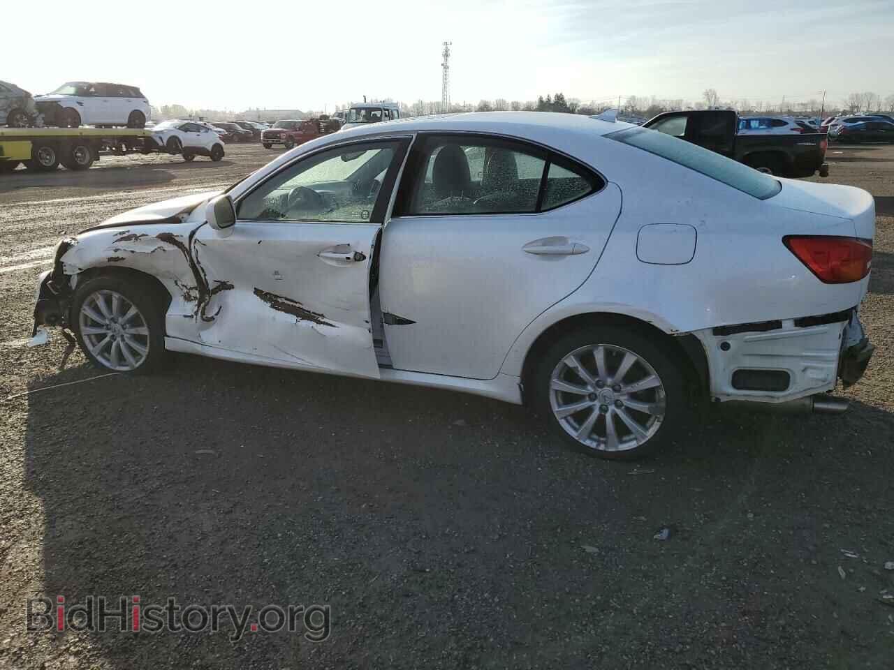 2008 LEXUS IS - VIN: JTHCK262382020379 - Фото 2