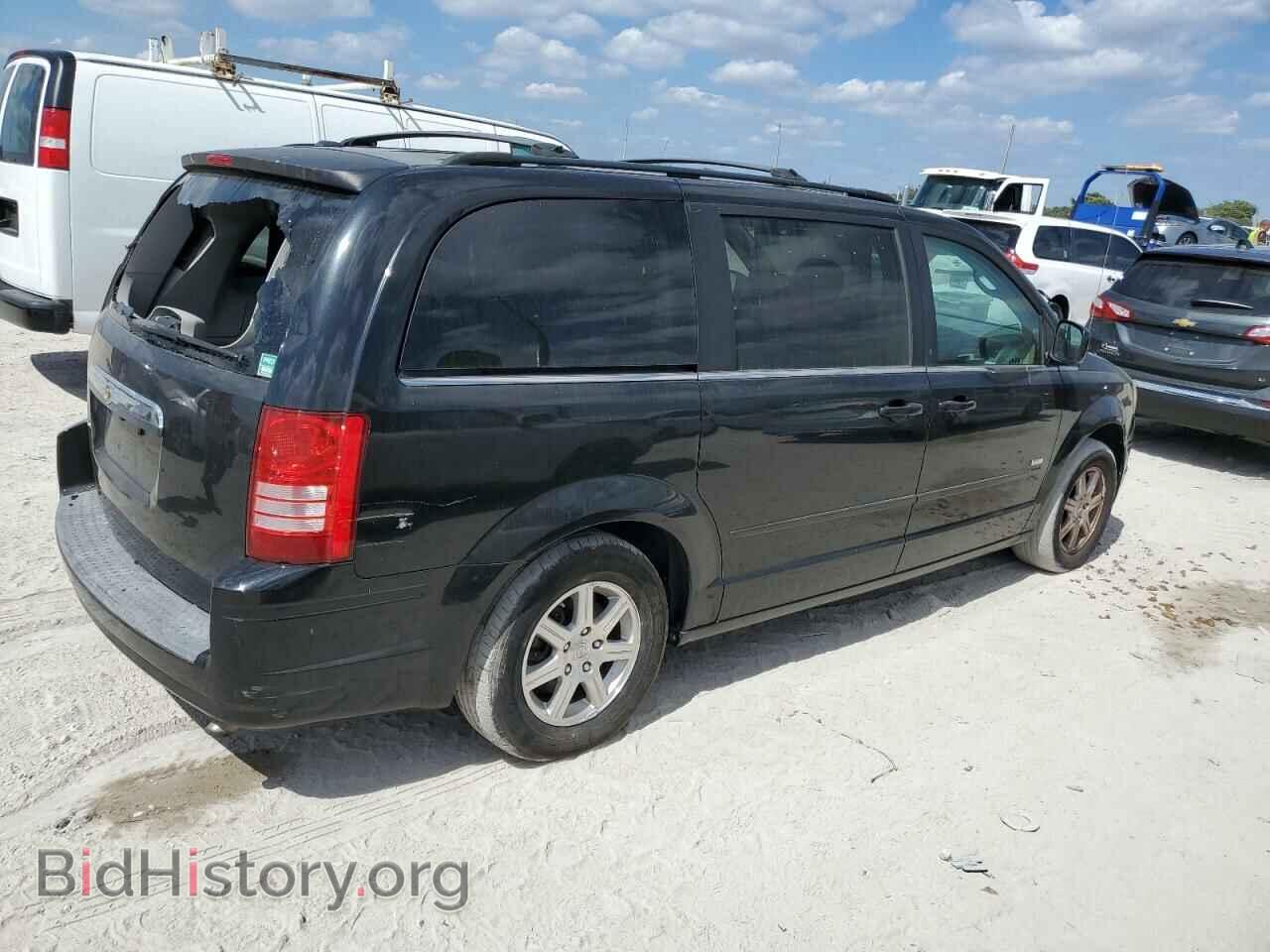 2008 CHRYSLER MINIVAN - VIN: 2A8HR54P28R828476 - Фото 3