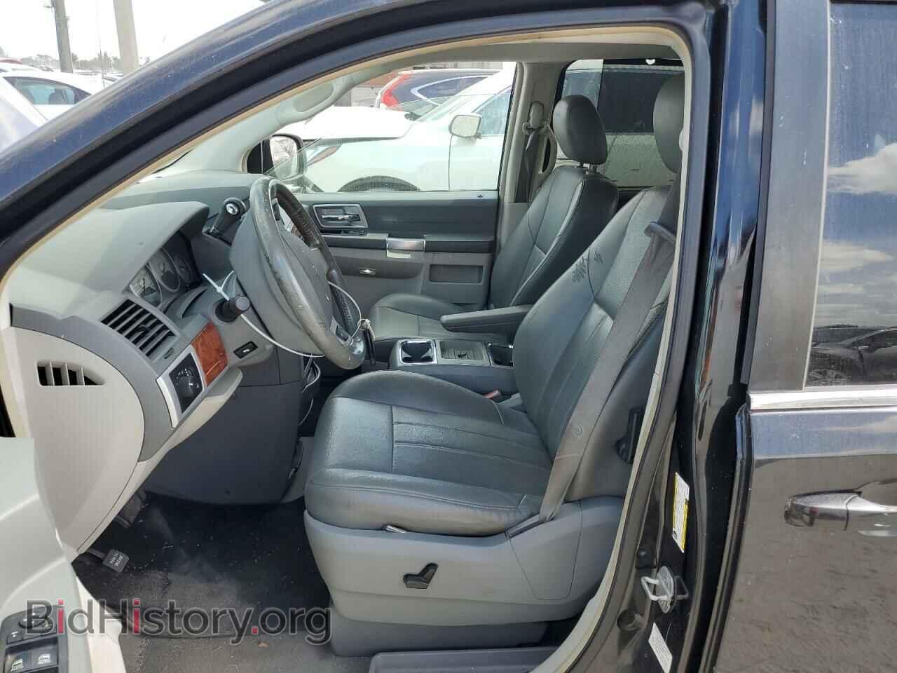 2008 CHRYSLER MINIVAN - VIN: 2A8HR54P28R828476 - Фото 7