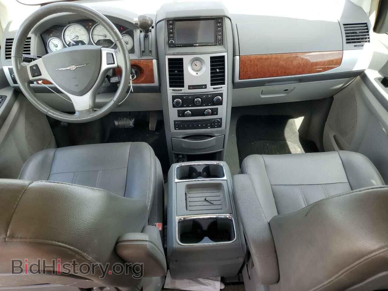 2008 CHRYSLER MINIVAN - VIN: 2A8HR54P28R828476 - Фото 8
