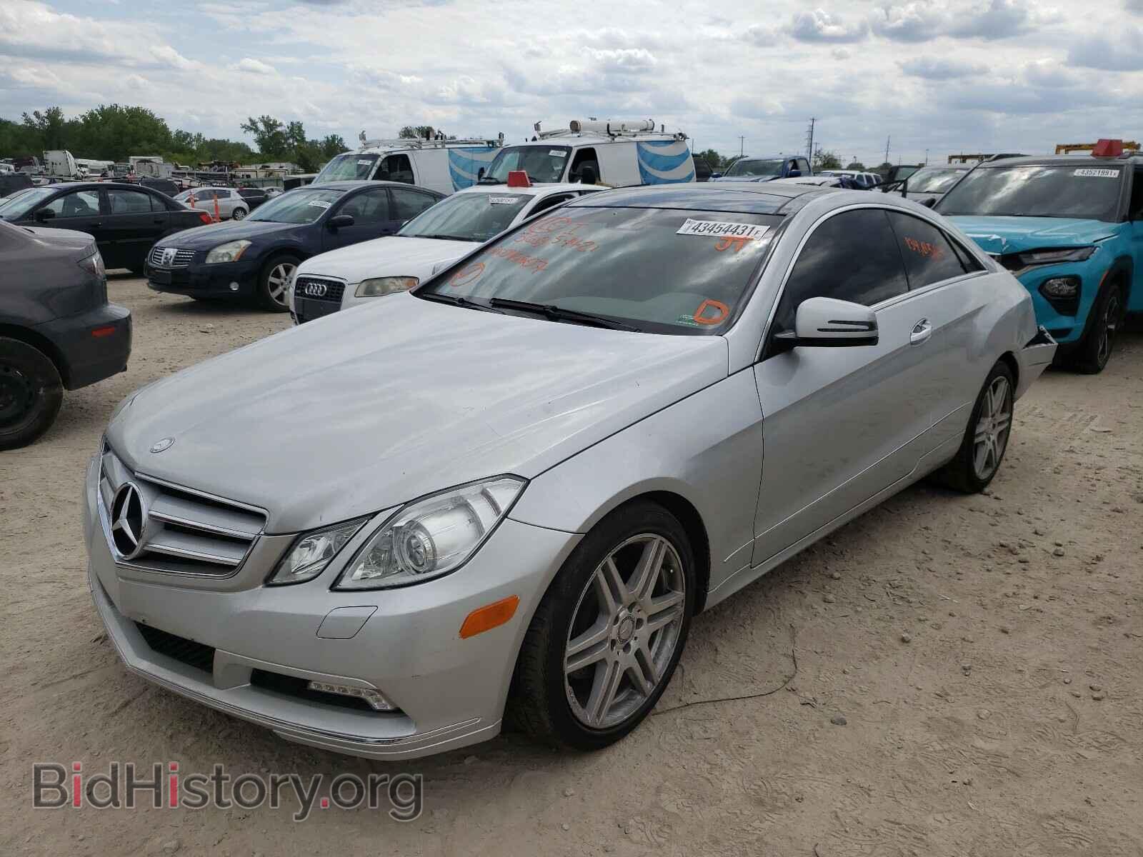 2010 MERCEDES-BENZ E-CLASS - VIN: WDDKJ5GB4AF046607 - Фото 2