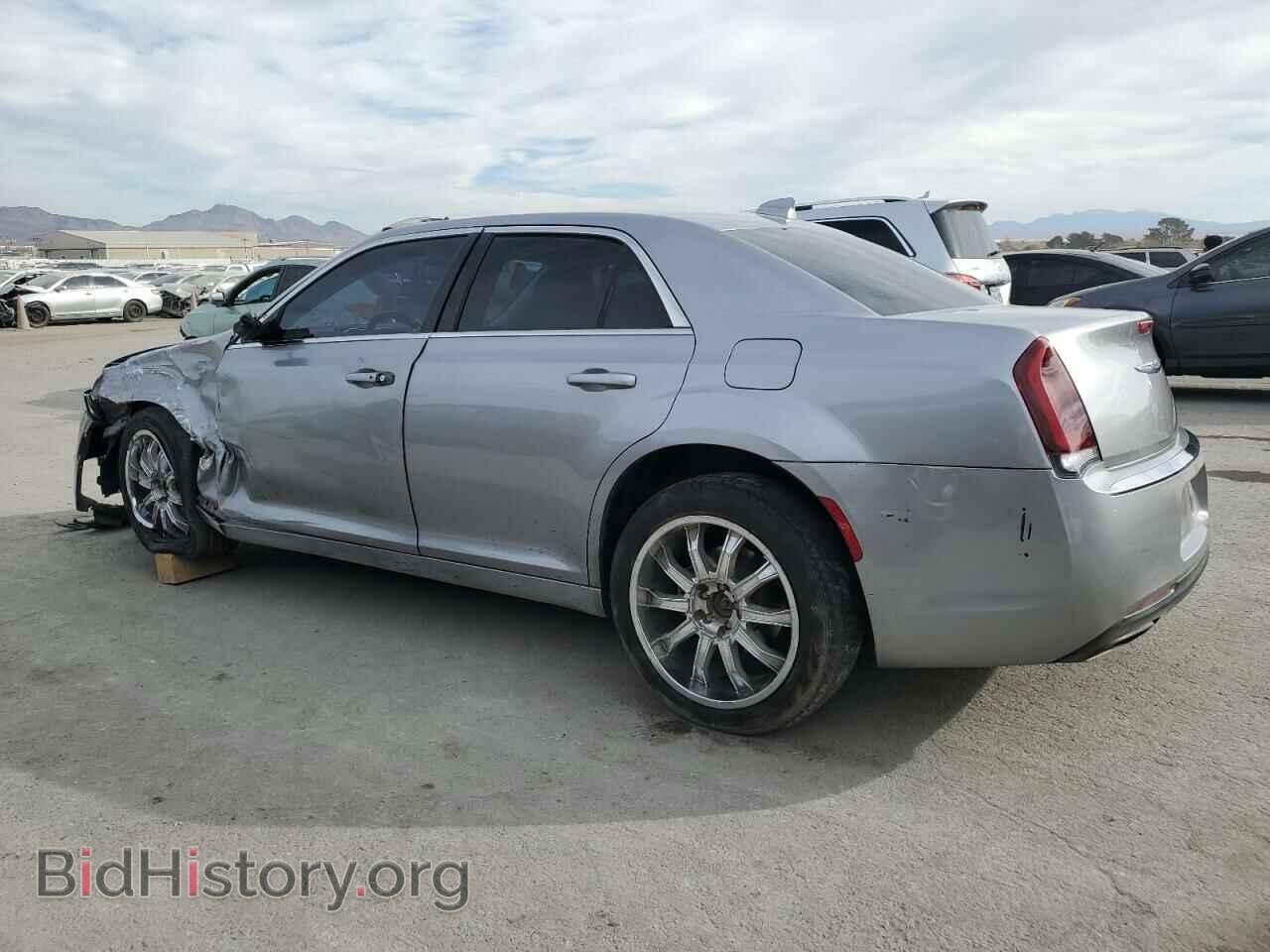 2015 CHRYSLER 300 - VIN: 2C3CCAAG5FH749228 - Фото 2