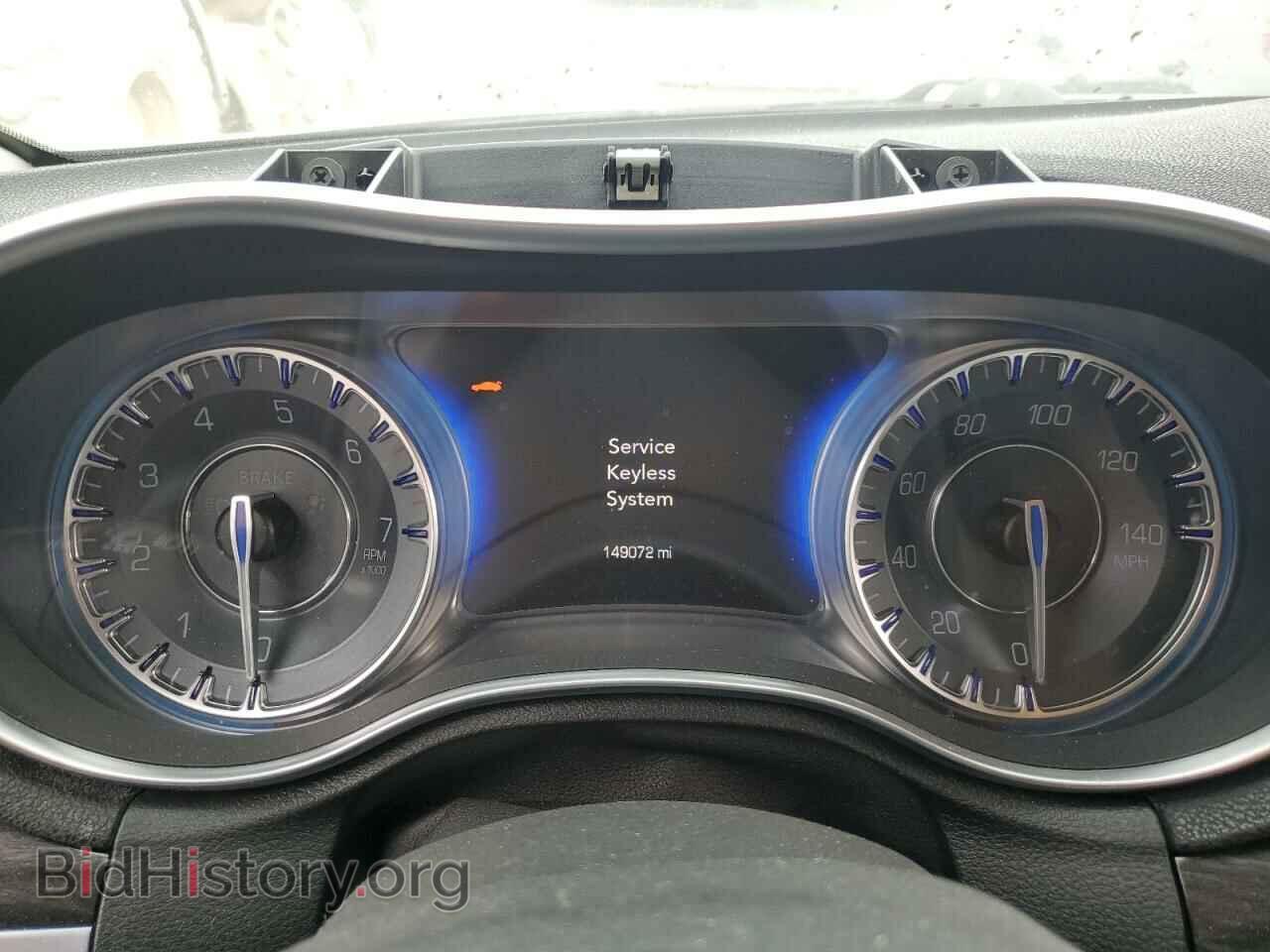2015 CHRYSLER 300 - VIN: 2C3CCAAG5FH749228 - Фото 9