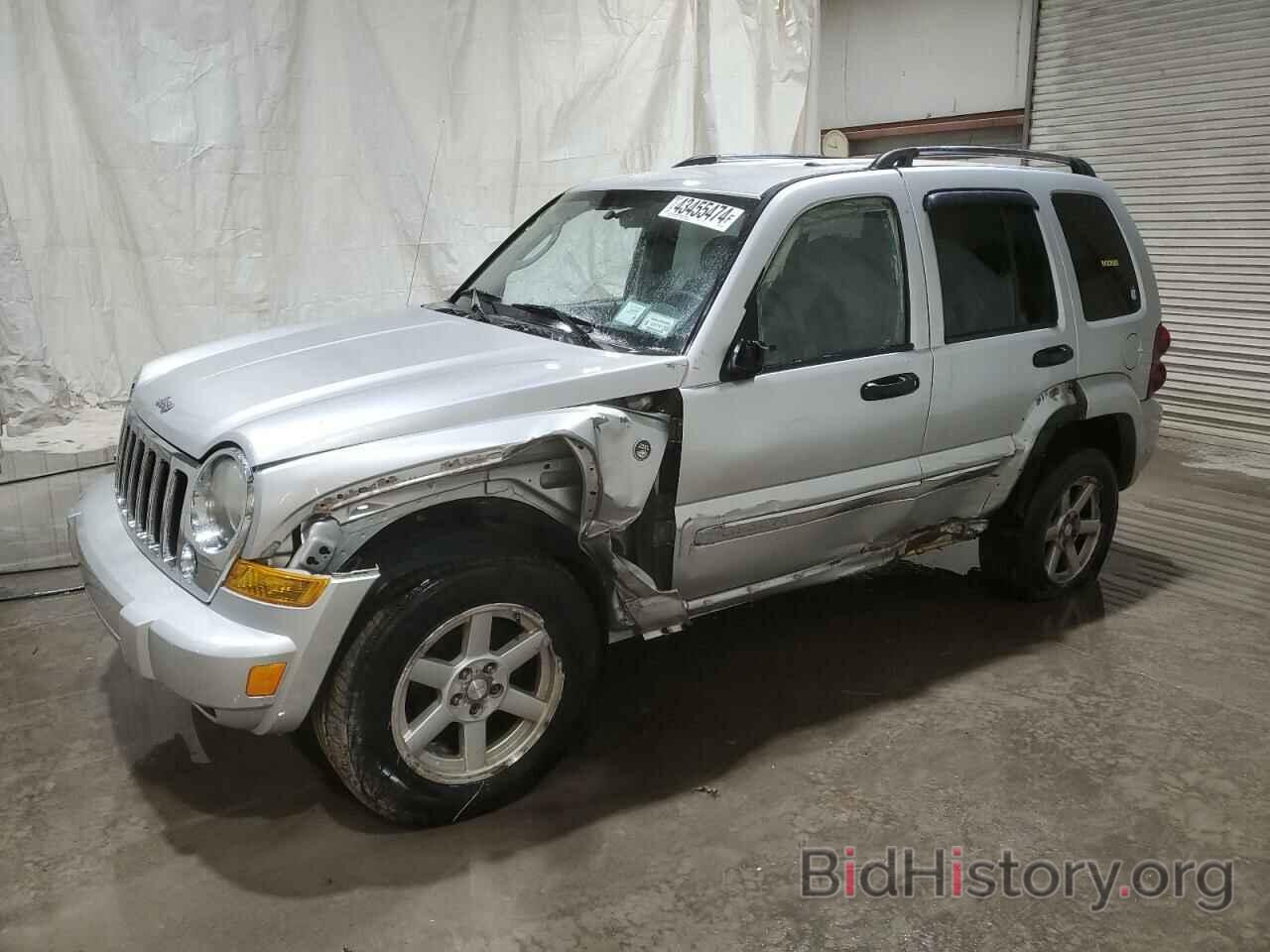 Фотография 1J4GL58K57W521628 - JEEP LIBERTY 2007