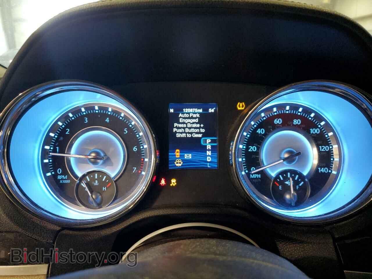 2012 CHRYSLER 300 - VIN: 2C3CCAAG1CH283938 - Фото 9