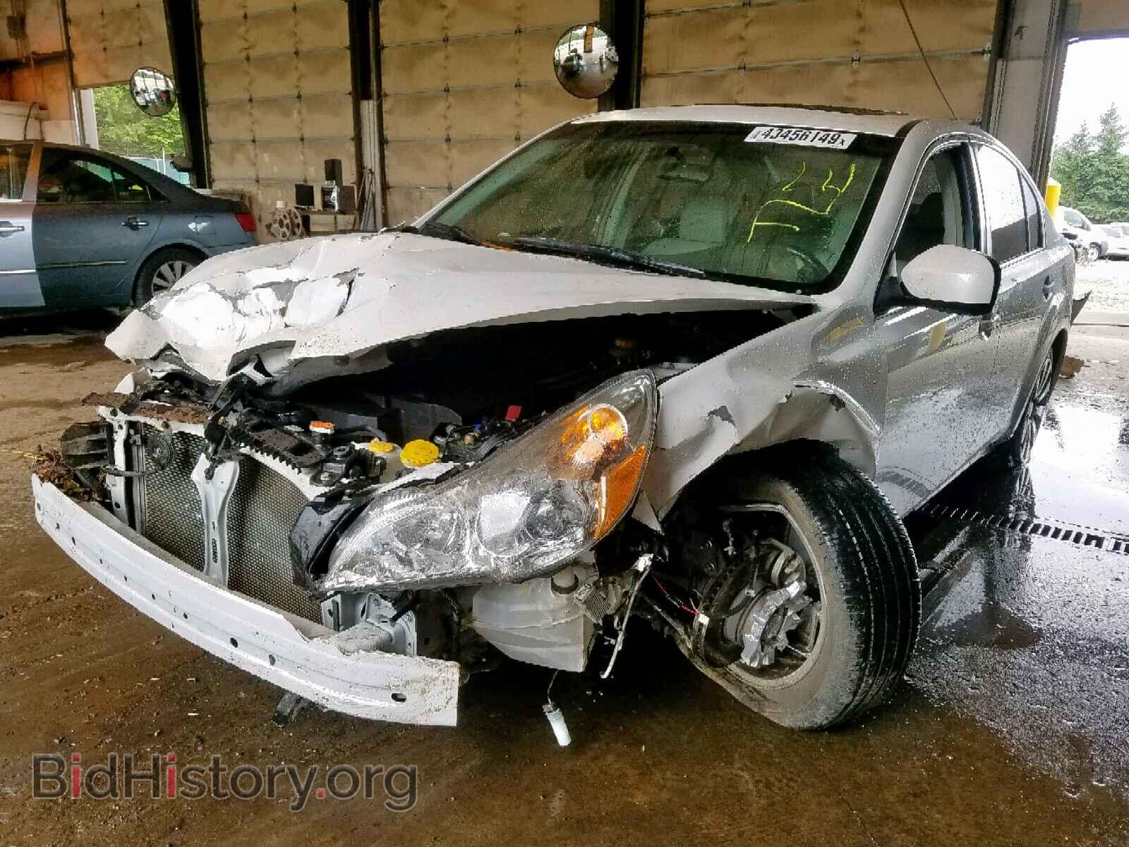 2011 SUBARU LEGACY - VIN: 4S3BMDK67B2242104 - Фото 2