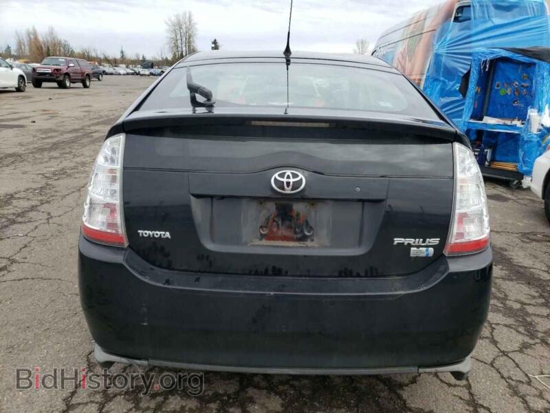 2007 Toyota PRIUS (VIN JTDKB20U573284591) — фото 6 из 12