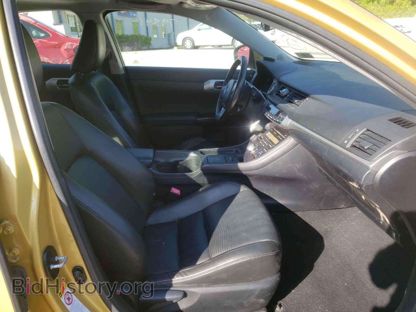 2011 LEXUS CT 200 - VIN: JTHKD5BH0B2007646 - Фото 5