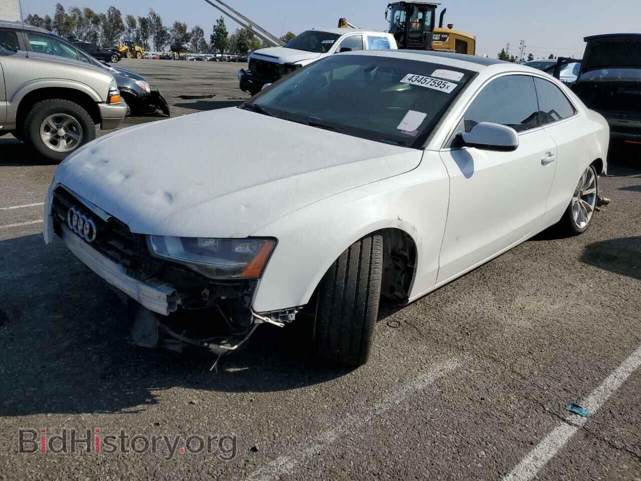 Photo WAUCFAFR8EA047489 - AUDI A5 2014