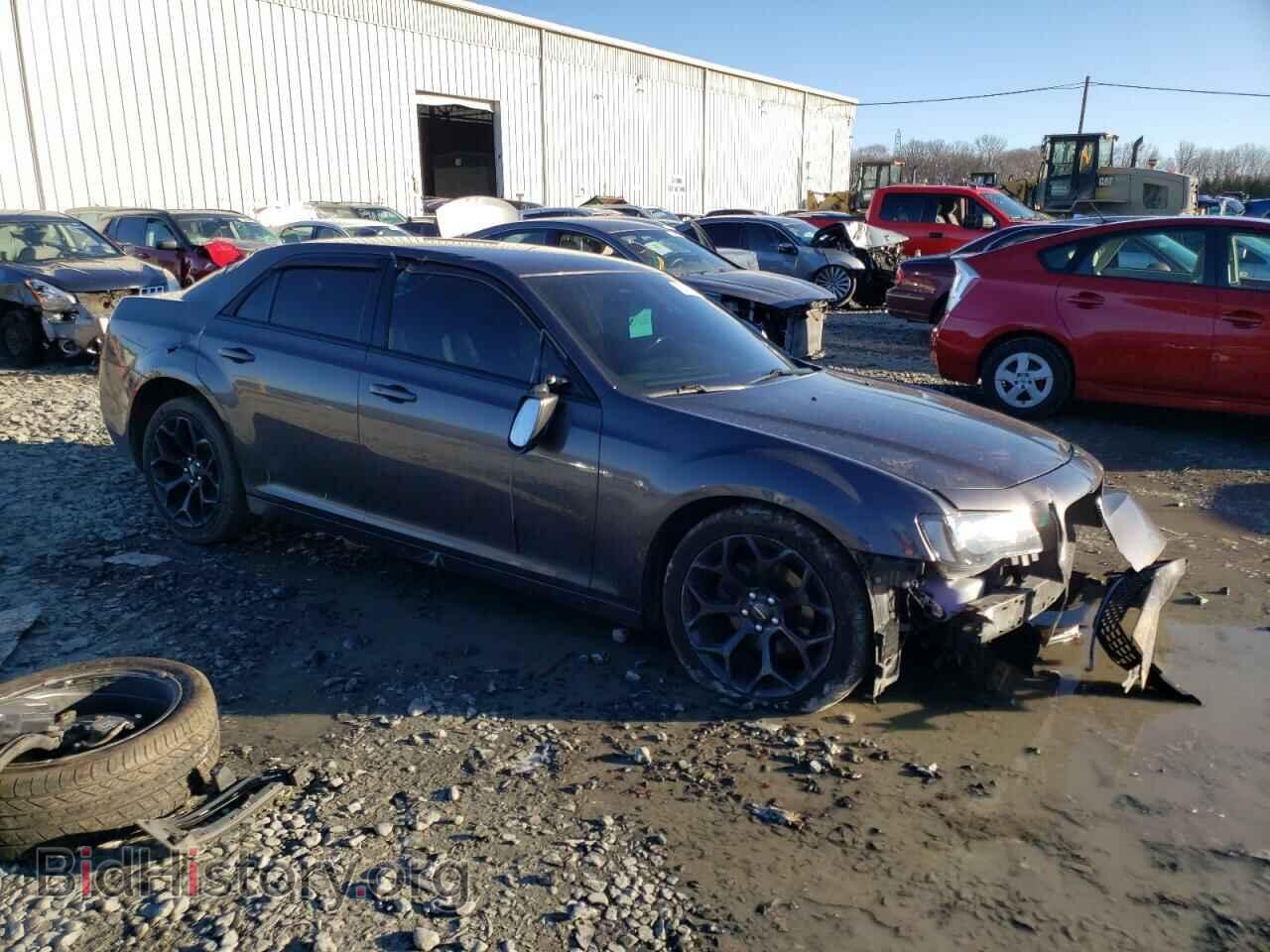 2019 CHRYSLER 300 - VIN: 2C3CCABG7KH615961 - Фото 4