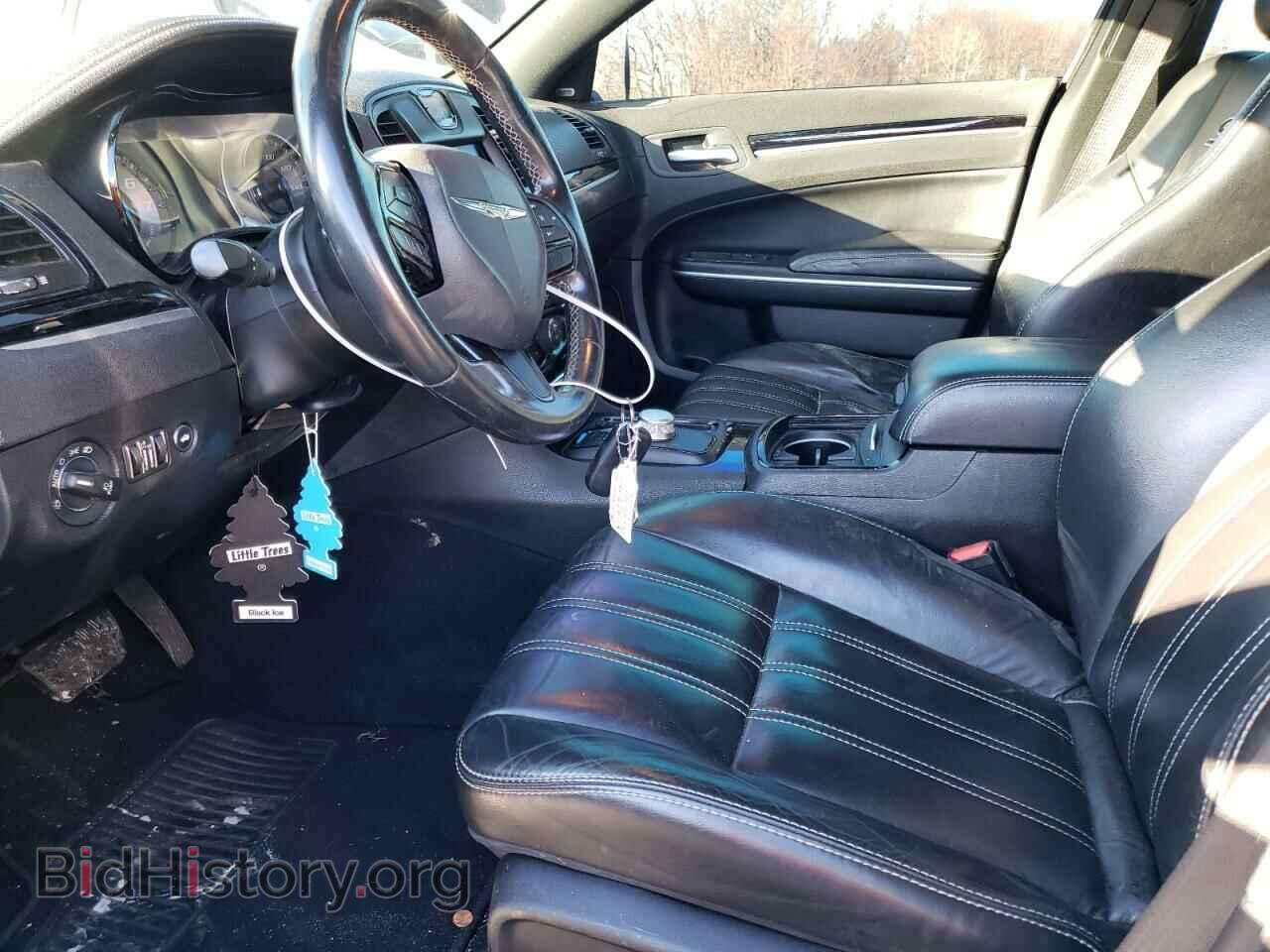 2019 CHRYSLER 300 - VIN: 2C3CCABG7KH615961 - Фото 7