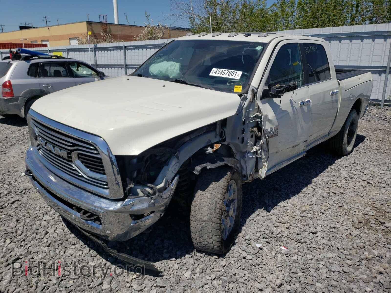 2017 RAM 2500 - VIN: 3C6UR5GL9HG641909 - Фото 2