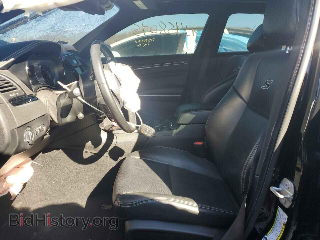 2019 CHRYSLER 300 - VIN: 2C3CCABG1KH548418 - Фото 7