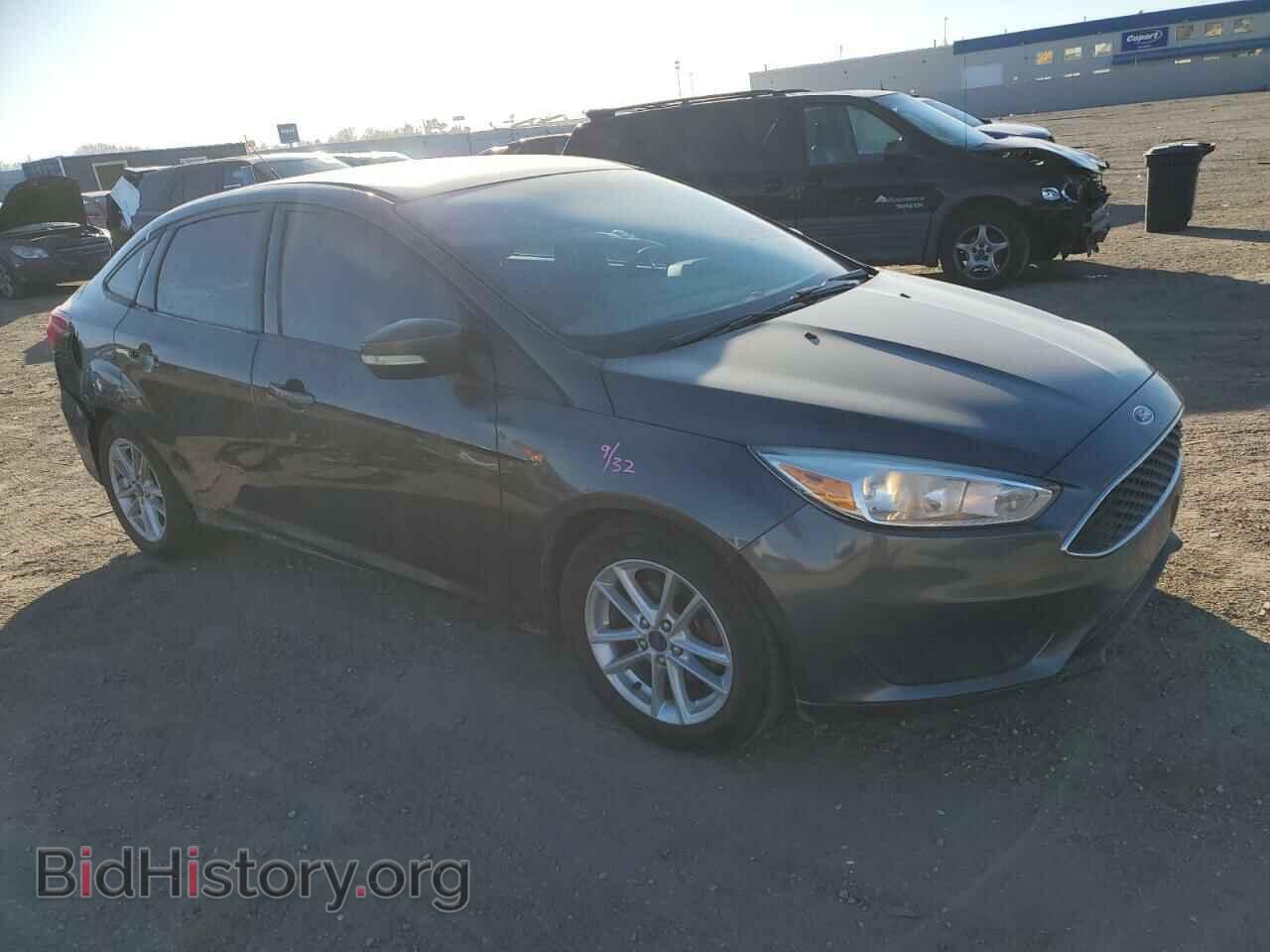 2016 FORD FOCUS - VIN: 1FADP3F27GL312452 - Photo 4