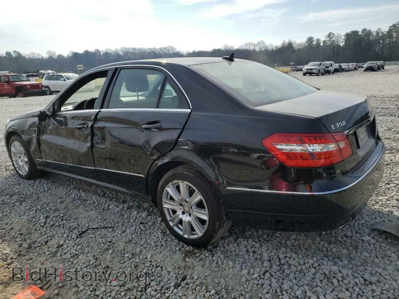2012 MERCEDES-BENZ E-CLASS - VIN: WDDHF8JB1CA556404 - Фото 2