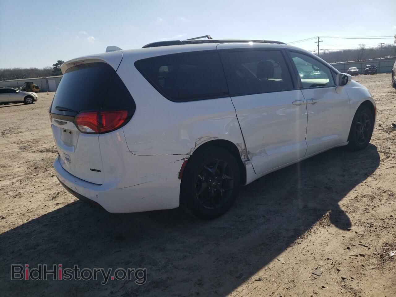 2020 CHRYSLER PACIFICA - VIN: 2C4RC1GGXLR173199 - Фото 3