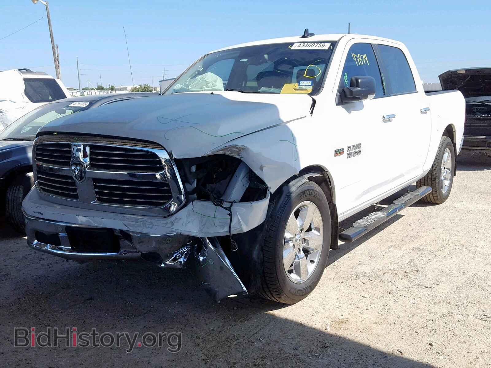 2016 RAM 1500 SLT - VIN: 3C6RR6LT4GG315516 - Фото 2