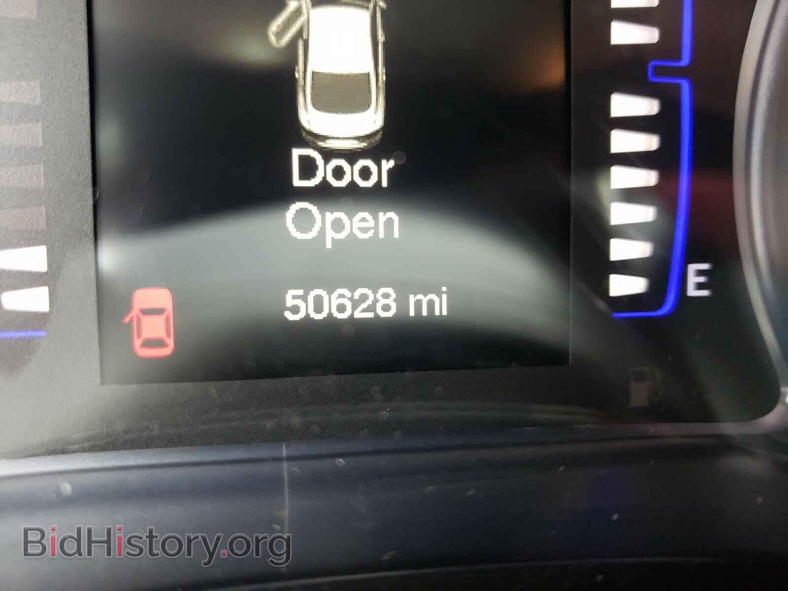 2016 CHRYSLER 200 - VIN: 1C3CCCBB6GN104479 - Фото 8