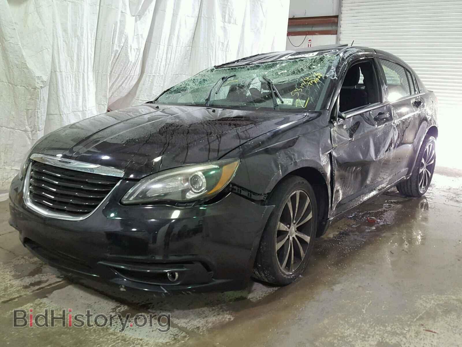 2013 CHRYSLER 200 - VIN: 1C3CCBBB8DN545407 - Фото 2