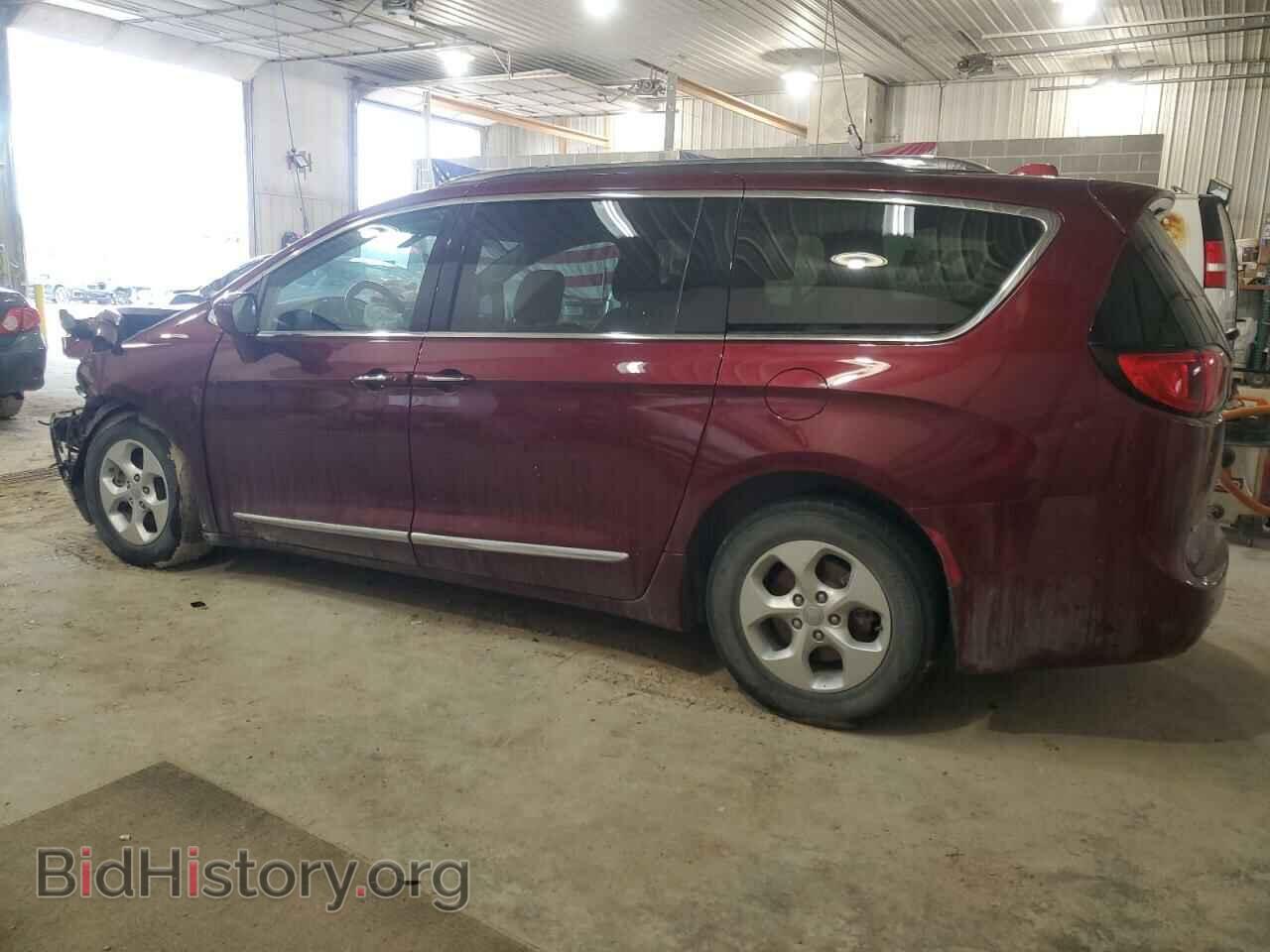 2017 CHRYSLER PACIFICA - VIN: 2C4RC1EG0HR635487 - Photo 2