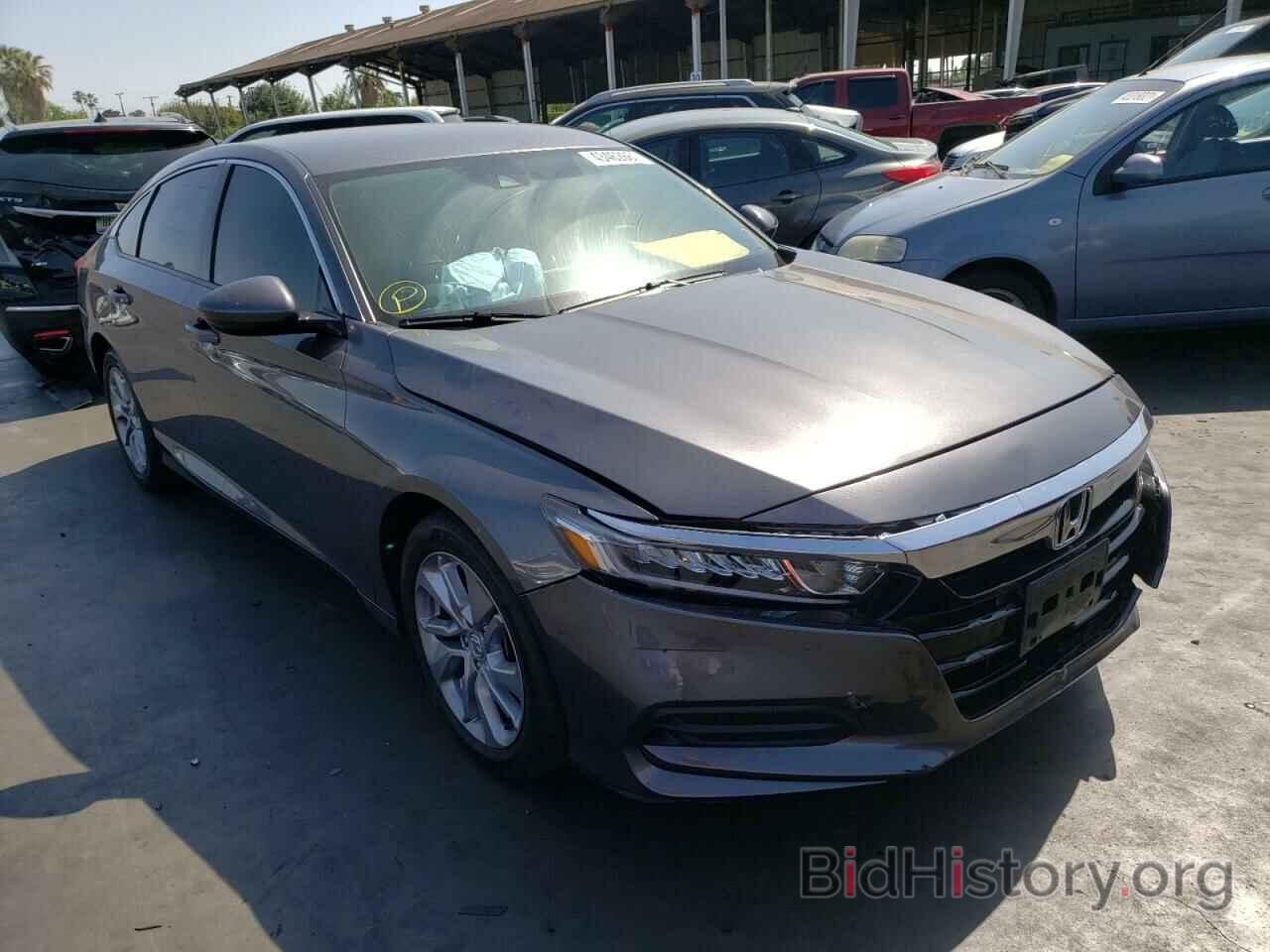 Photo 1HGCV1F13KA105599 - HONDA ACCORD 2019