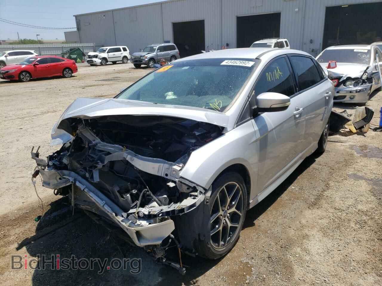 2016 FORD FOCUS - VIN: 1FADP3F23GL309600 - Фото 2