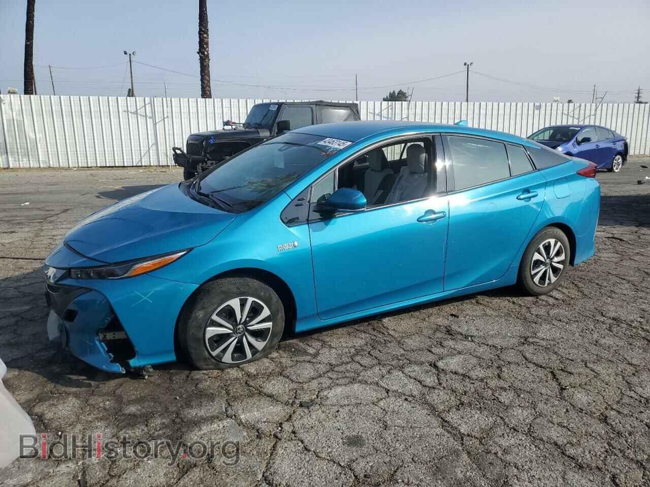 Photo JTDKARFP0H3038224 - TOYOTA PRIUS 2017