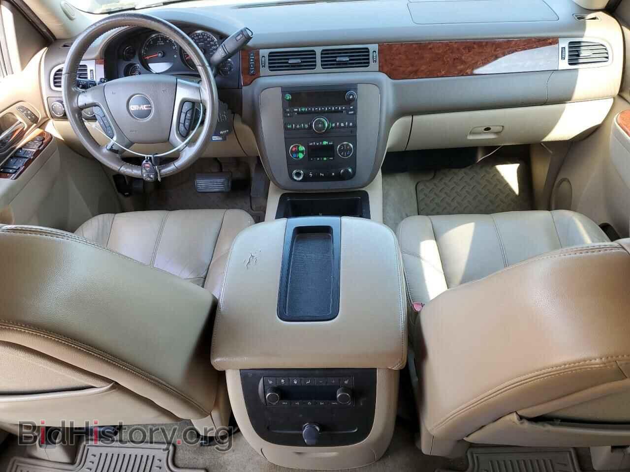 2011 GMC YUKON - VIN: 1GKS2CE00BR330561 - Фото 8