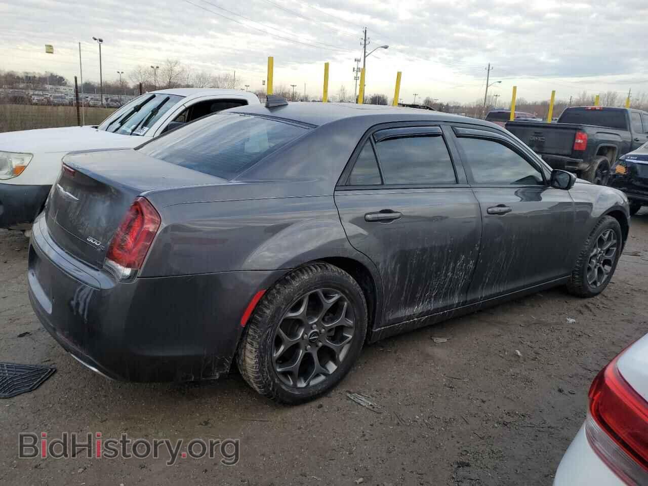 2017 CHRYSLER 300 - VIN: 2C3CCAGG0HH558102 - Фото 3